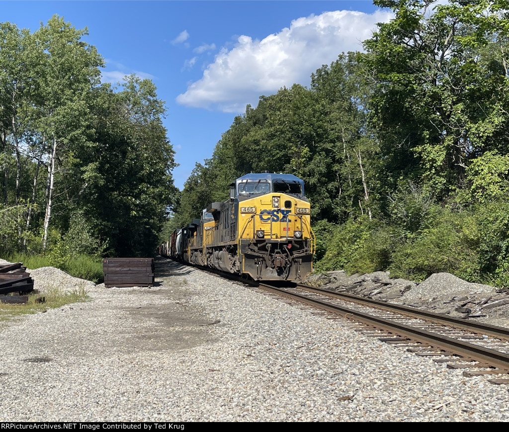 CSX 465, 470 & 5461